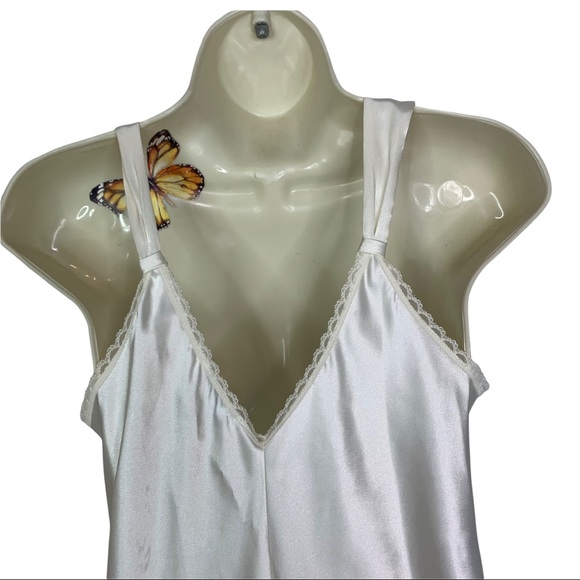 Jones New York Lace Ivory Nightgown Chemise Lingerie with Flaw VTG - Picture 5 of 14